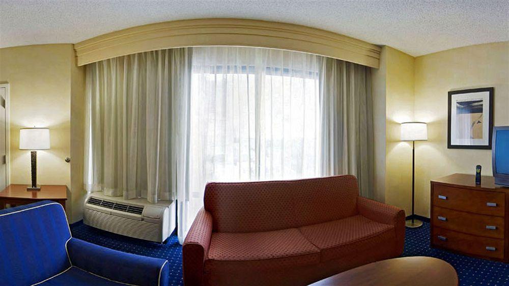 Courtyard By Marriott Oklahoma City Downtown Экстерьер фото