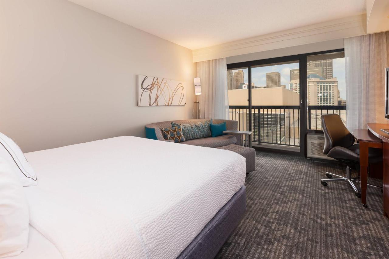 Courtyard By Marriott Oklahoma City Downtown Экстерьер фото