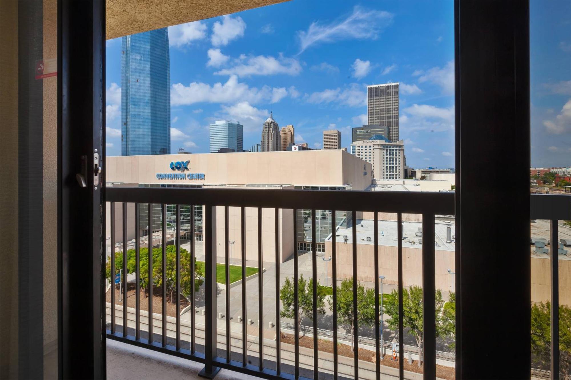Courtyard By Marriott Oklahoma City Downtown Экстерьер фото