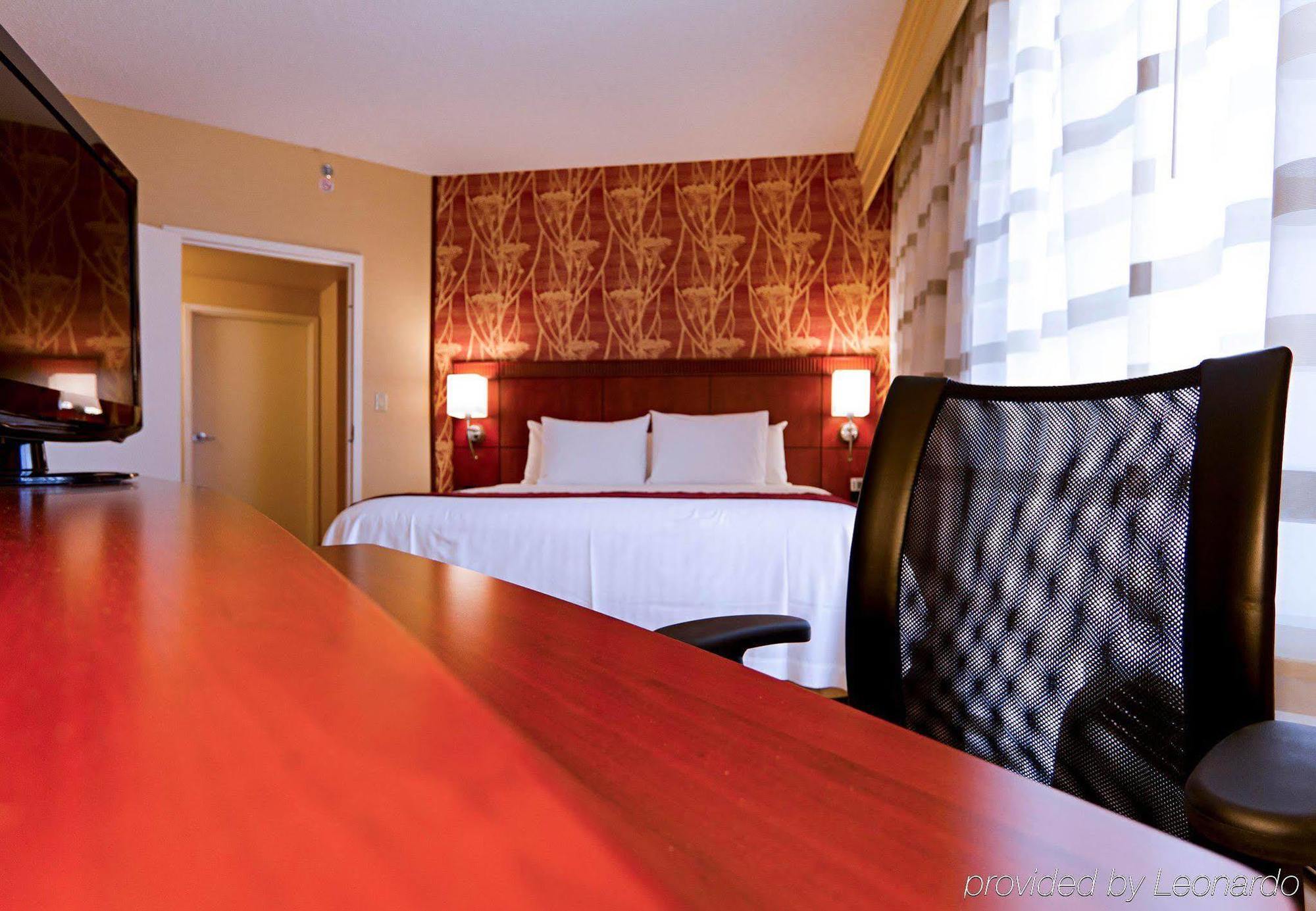 Courtyard By Marriott Oklahoma City Downtown Номер фото